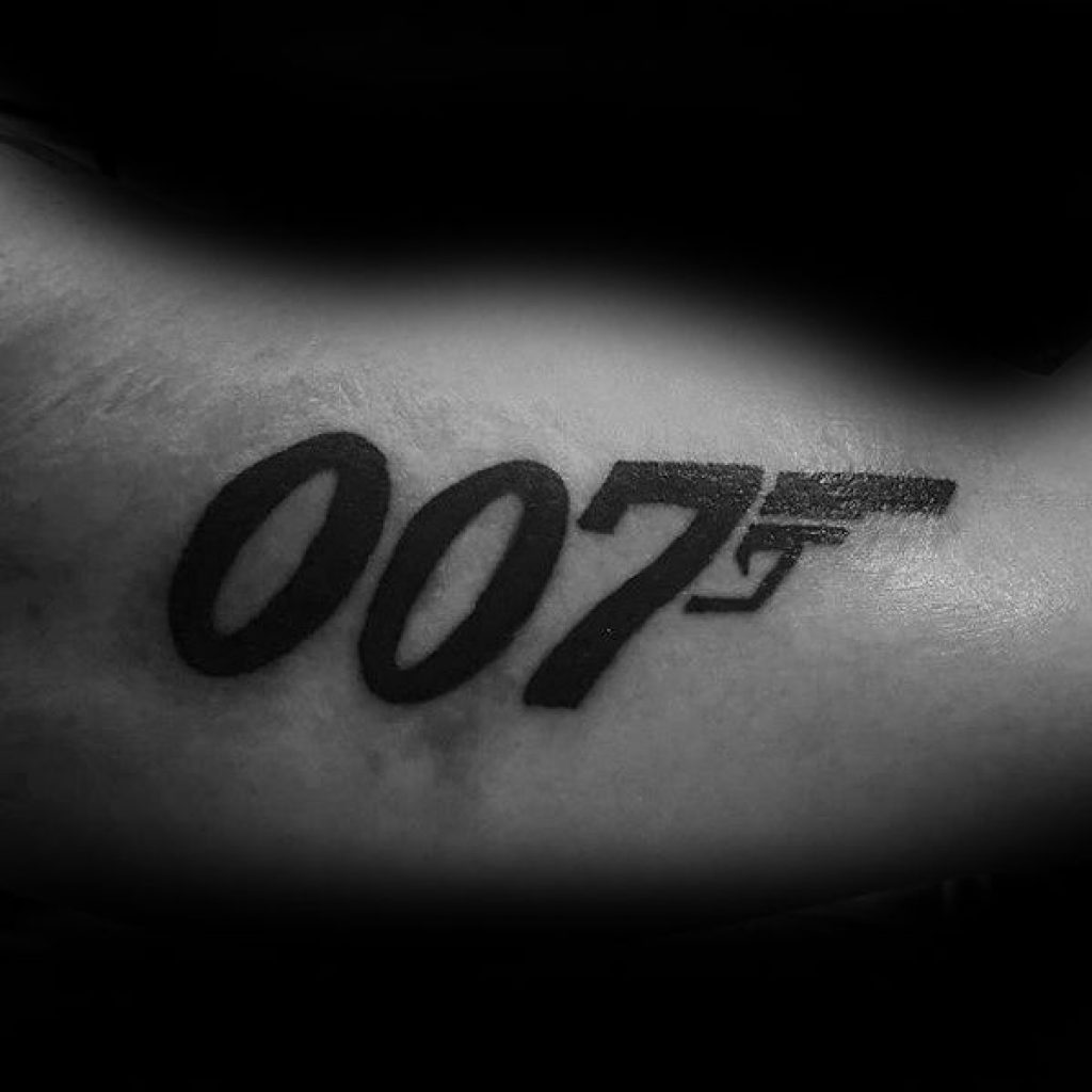 007 heart tattoo