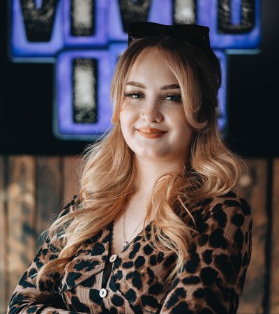 Vivid Ink Stafford Lottie Tattoo Artist