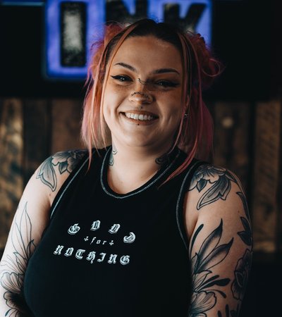 Vivid Ink Stafford Vicky Receptionist