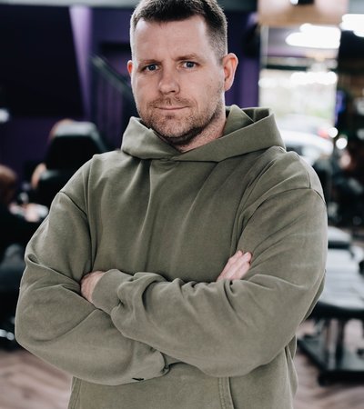 Vivid Ink Sutton Dave Studio Manager