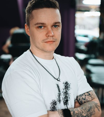 Vivid Ink Sutton Matt Tattoo Artist