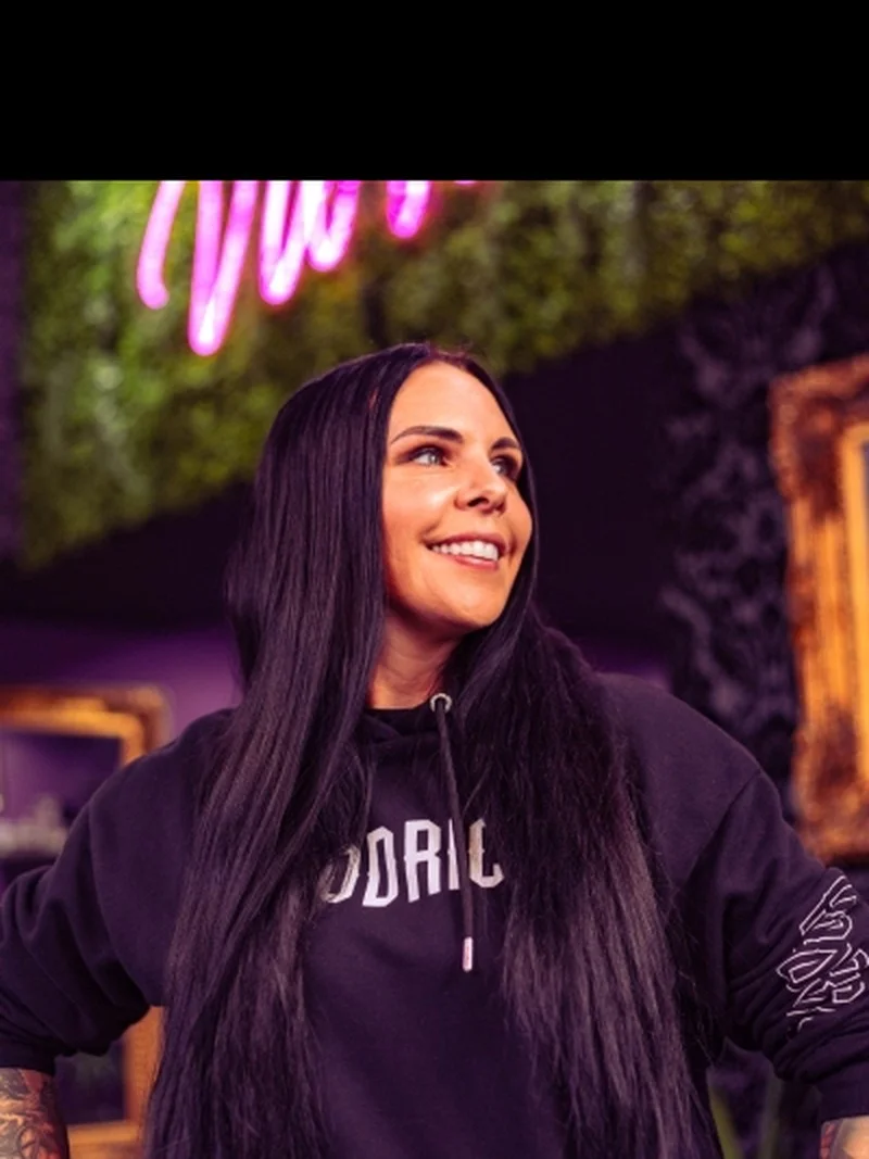 Vivid Ink Wolverhampton Lindsey Wolv