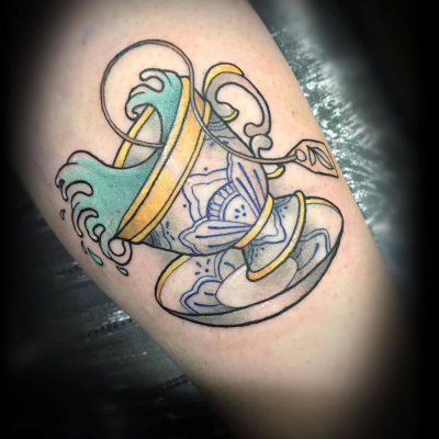 I've wanted a teapot tattoo for a long time, maybe since the first teapot I  ever assembled. It's my favorite form to make because it�... | Instagram